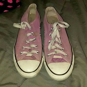 Pink converse
